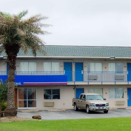 Motel 6-Clute, TX Exterior foto